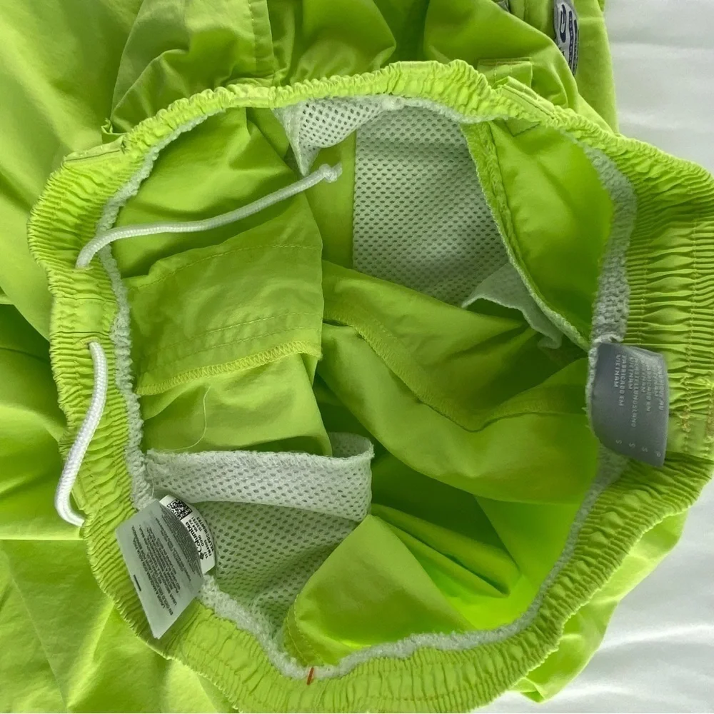 Columbia PFG neon green swim trunks, Small